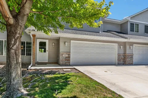 431 Cedar Place