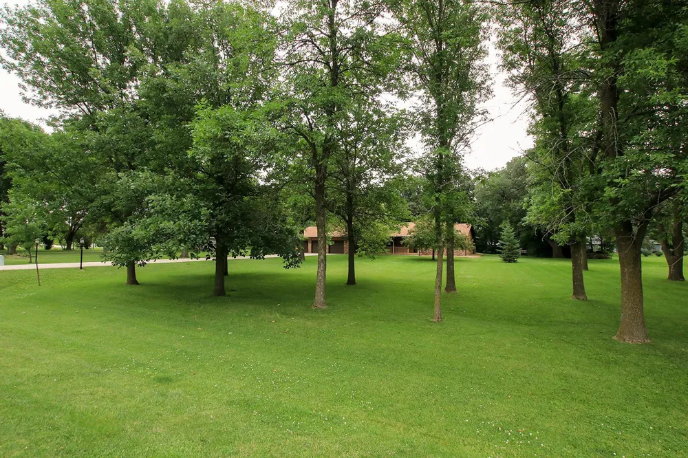 19634 Skyview Circle Hutchinson, MN 55350