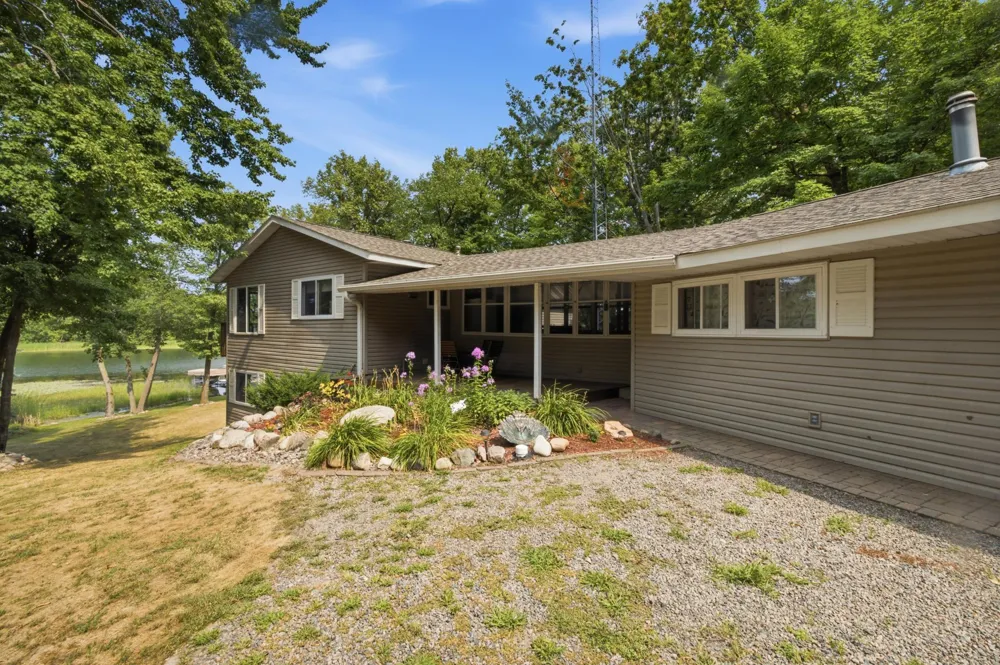 30802 Rock Hill Drive Cushing, MN 56443