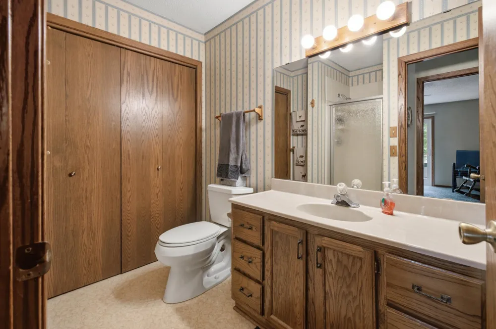 30802 Rock Hill Drive Cushing, MN 56443