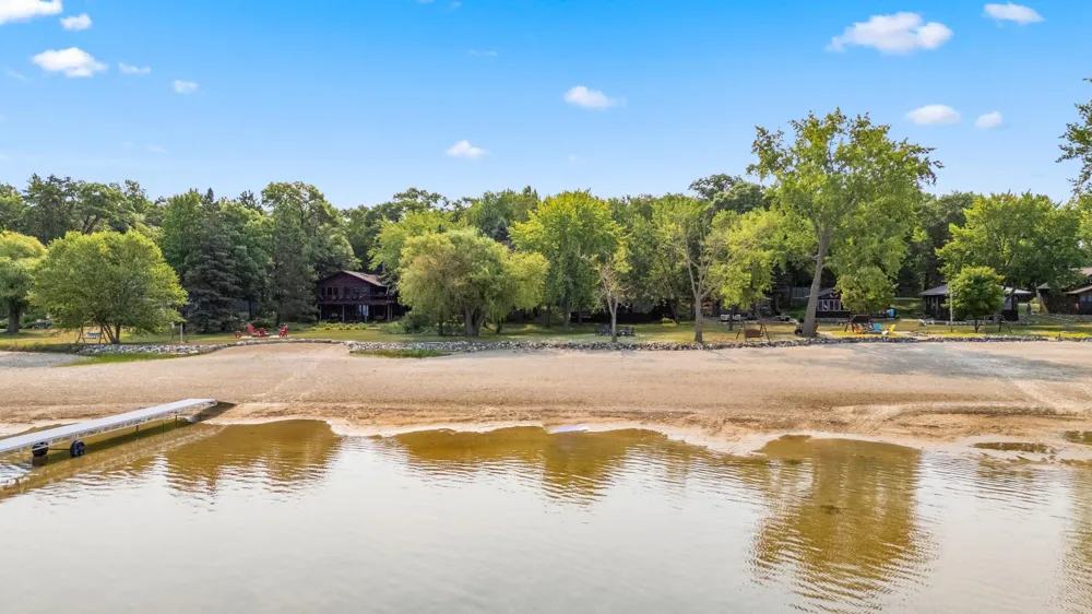 28867 Gene Road Merrifield, MN 56465