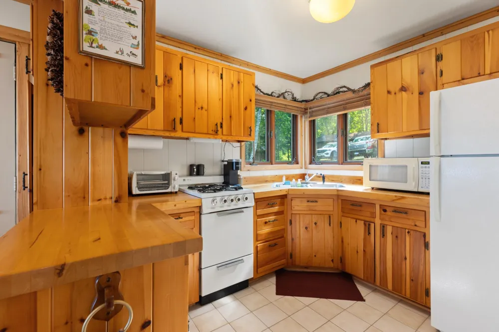 28867 Gene Road Merrifield, MN 56465