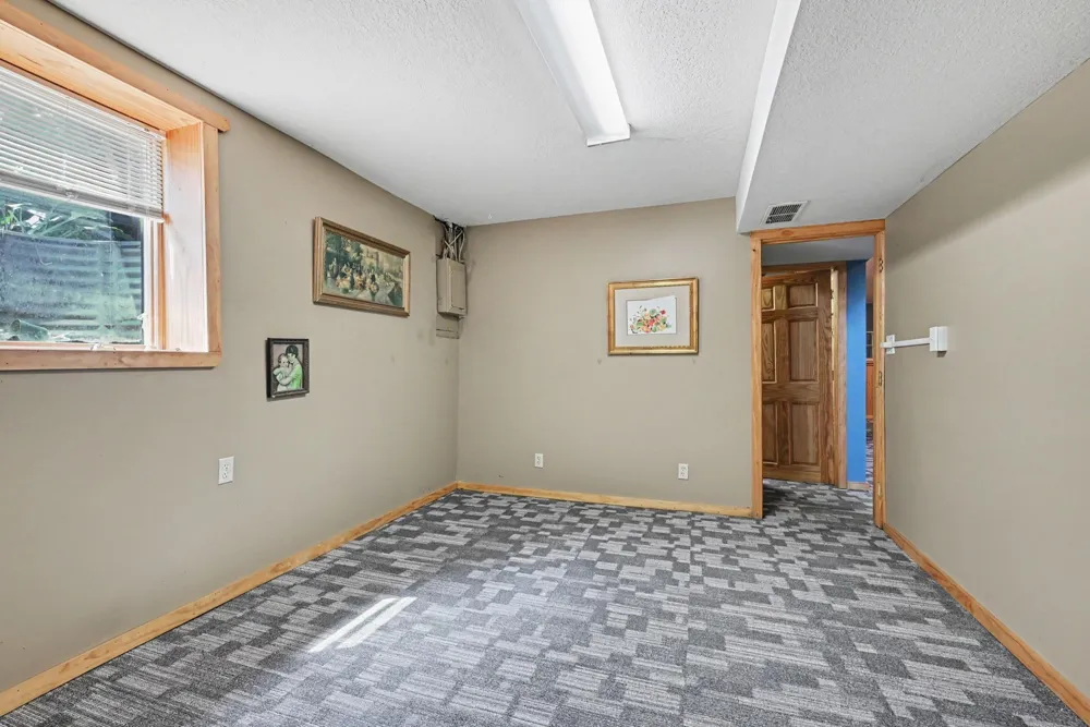2110 Stillwater Street White Bear, MN 55110