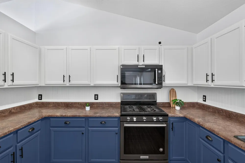1200 Earle Way Burnsville, MN 55306