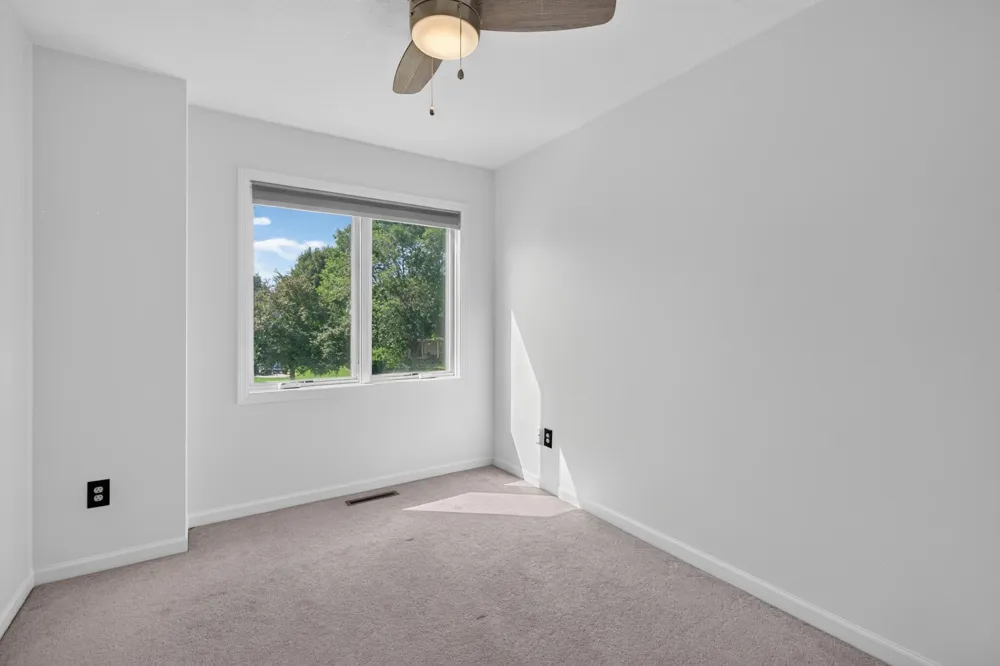 1200 Earle Way Burnsville, MN 55306