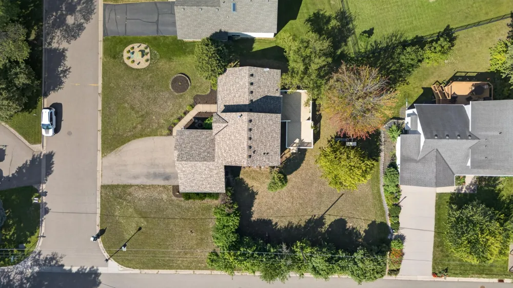 1200 Earle Way Burnsville, MN 55306