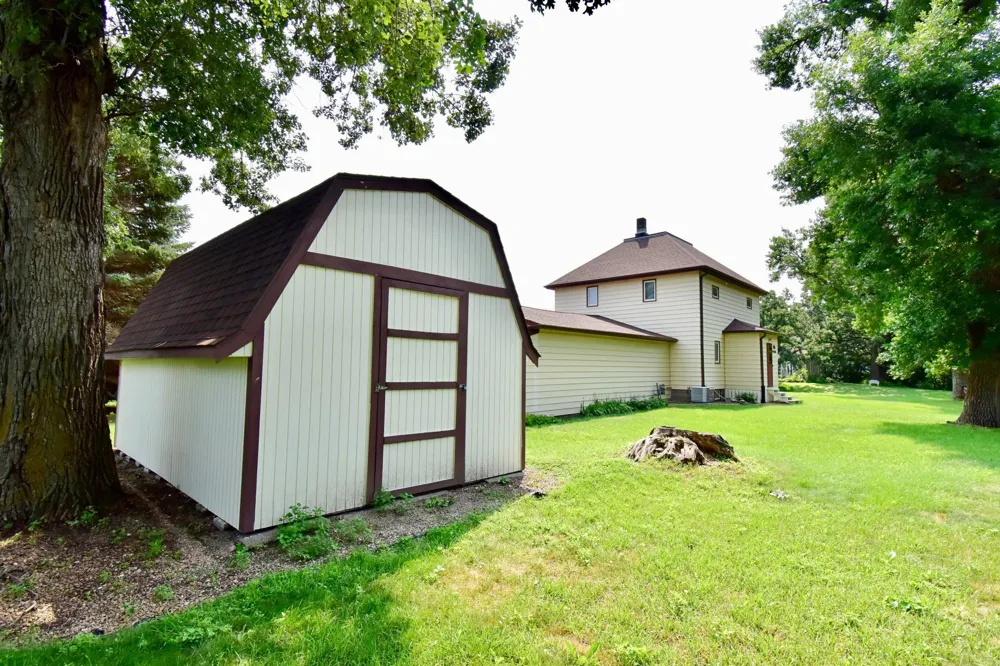 216 3rd Street Brownton, MN 55312