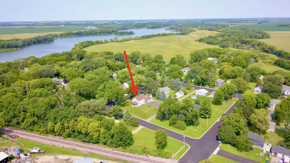 216 3rd Street Brownton, MN 55312