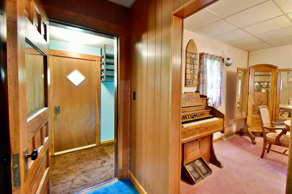 216 3rd Street Brownton, MN 55312