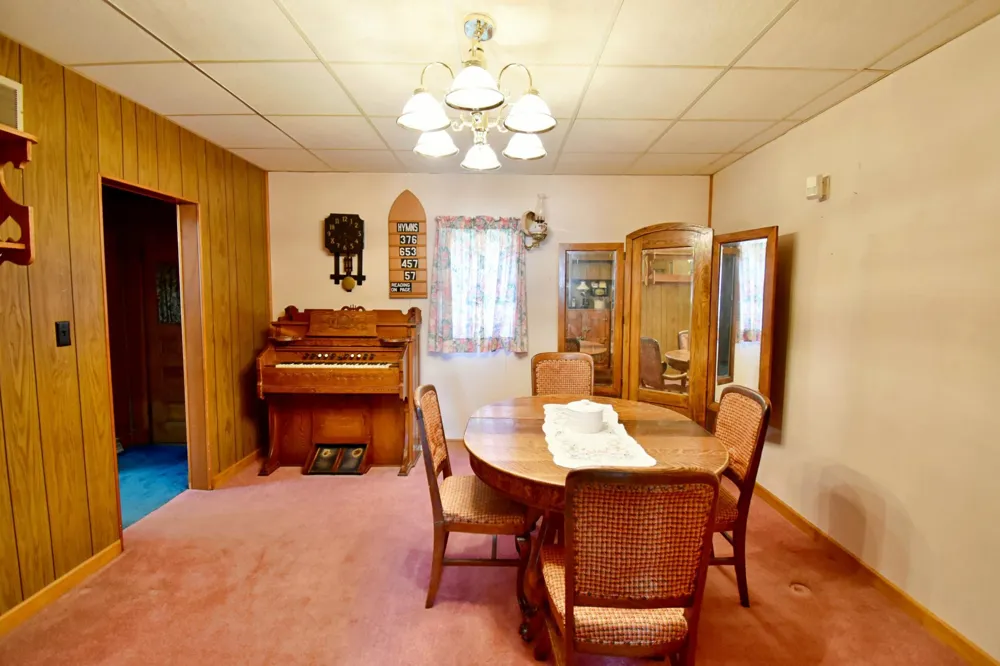 216 3rd Street Brownton, MN 55312