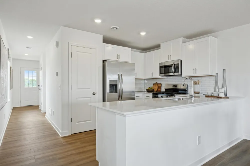 21750 Rose Drive Farmington, MN 55024