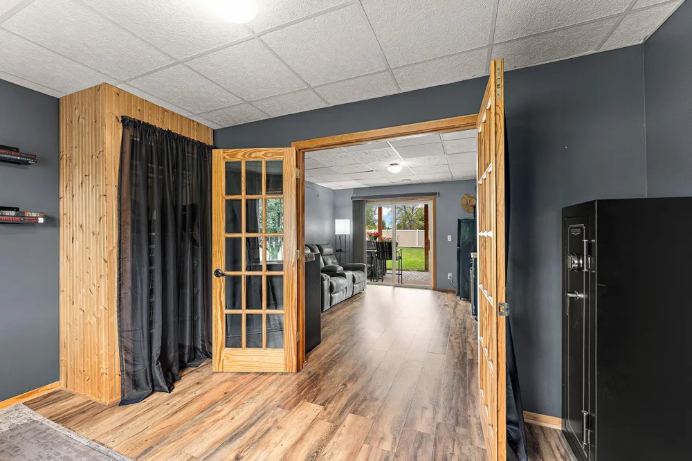 1300 Brookhaven Drive Hammond, WI 54015