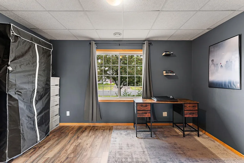 1300 Brookhaven Drive Hammond, WI 54015