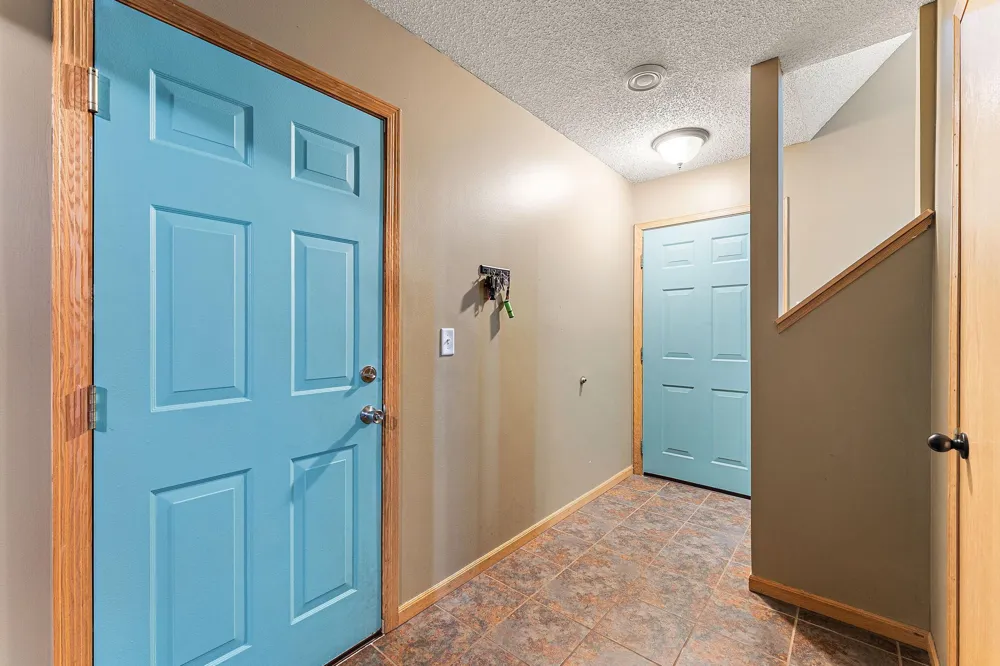 1300 Brookhaven Drive Hammond, WI 54015