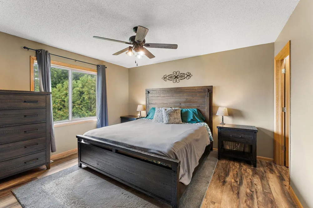 1300 Brookhaven Drive Hammond, WI 54015