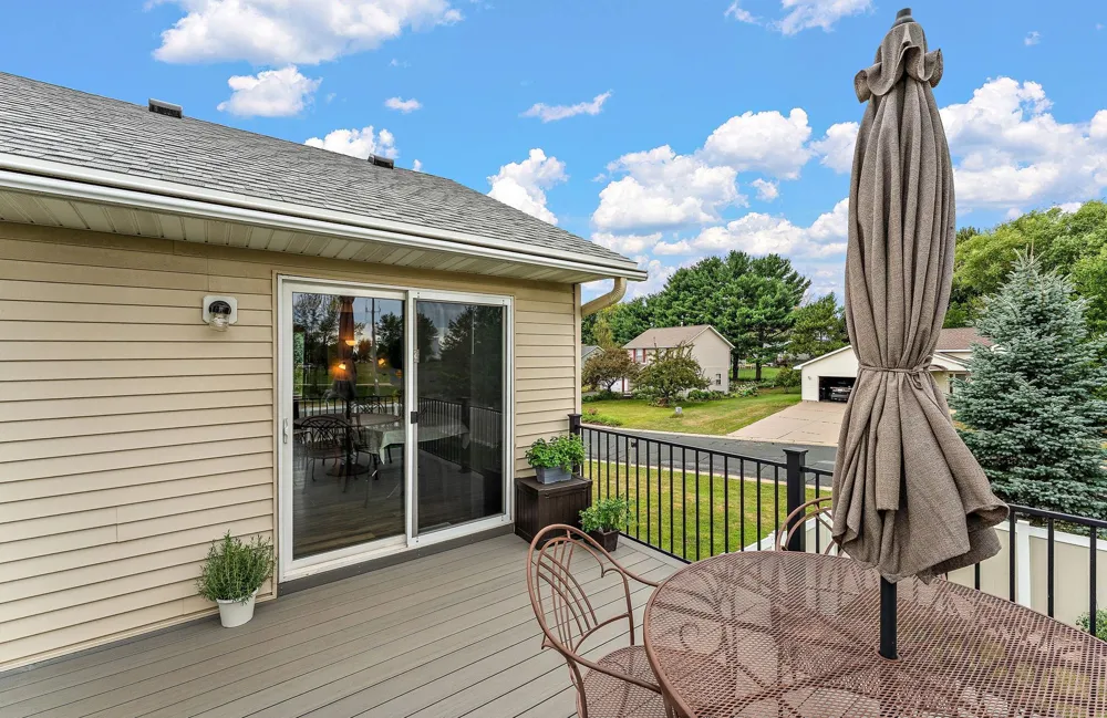 1300 Brookhaven Drive Hammond, WI 54015