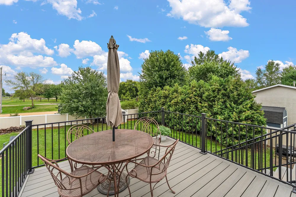 1300 Brookhaven Drive Hammond, WI 54015