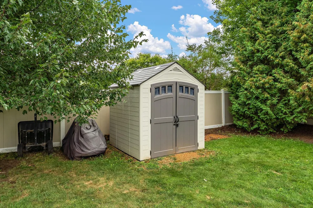 1300 Brookhaven Drive Hammond, WI 54015