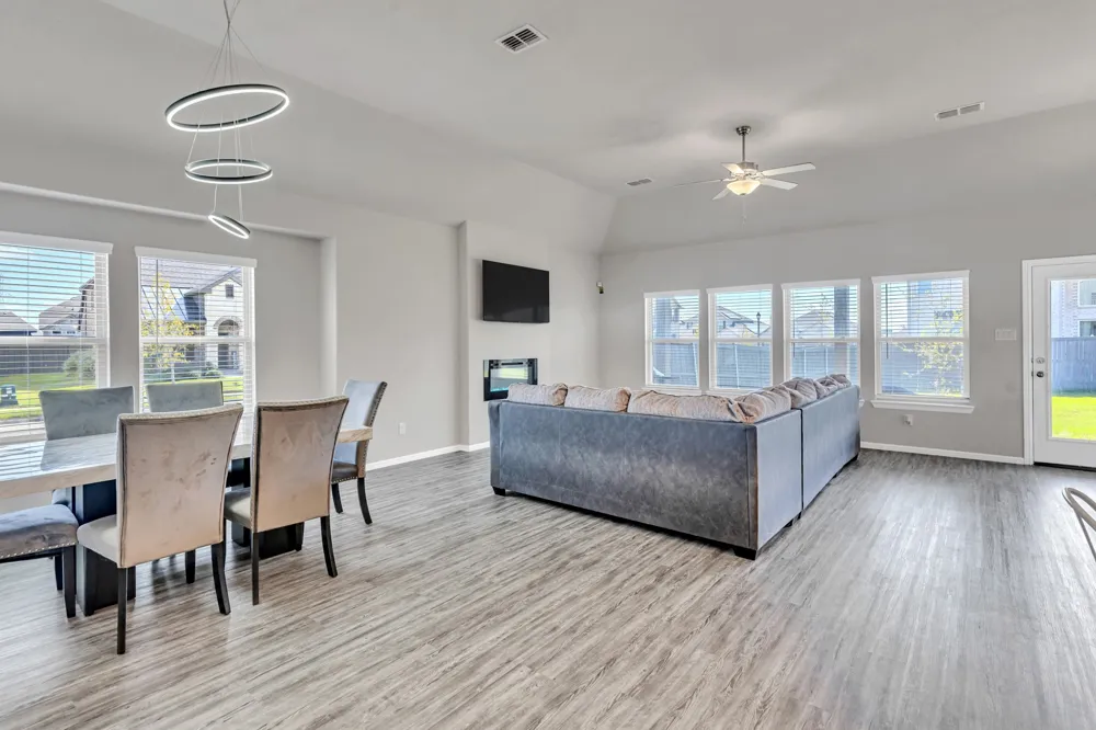 6934 Pampas Place Venus, TX 76084