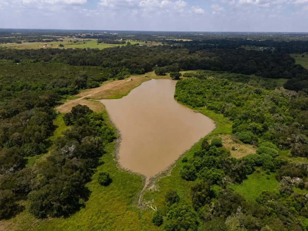 2751 Fm 2434 Columbus, TX 78962