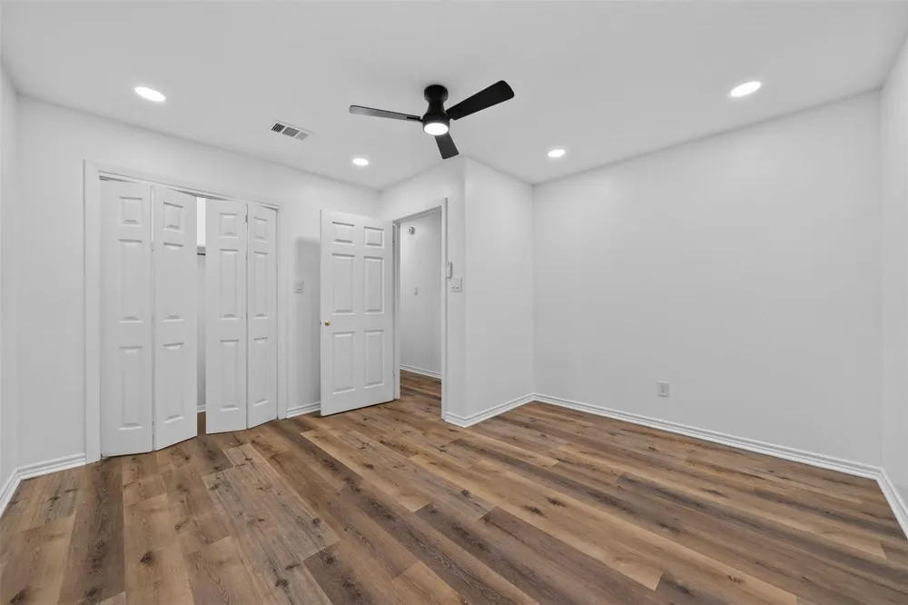 310 Nasturtium Street Lake Jackson, TX 77566