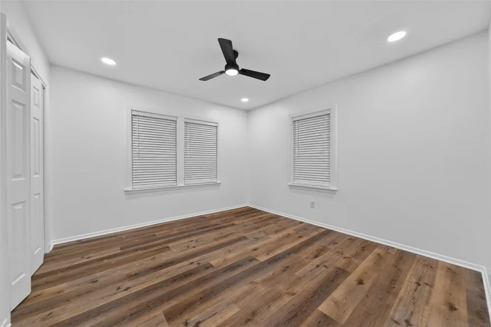 310 Nasturtium Street Lake Jackson, TX 77566
