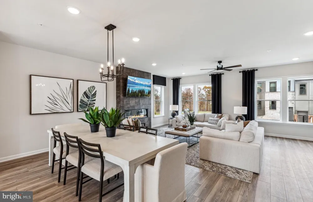 42626 WAXPOOL ROAD Ashburn, VA 20148