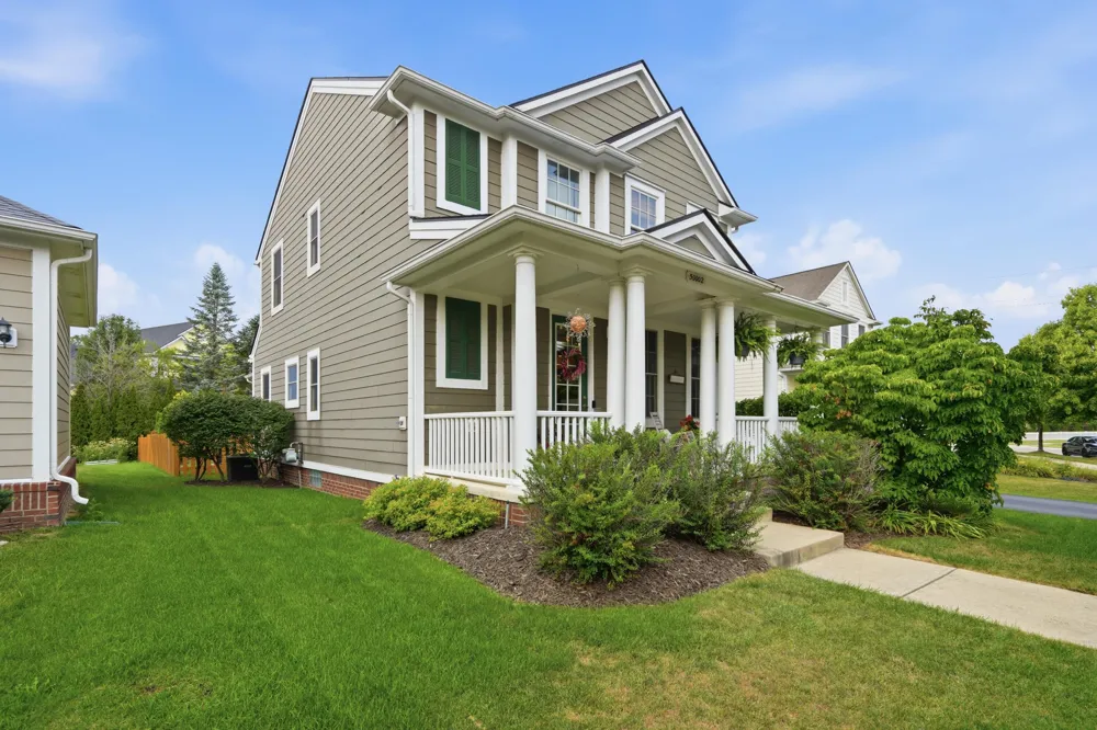 50002 Jackson Lane Canton, MI 48188