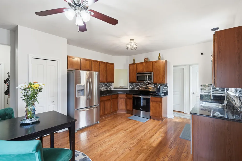 50002 Jackson Lane Canton, MI 48188