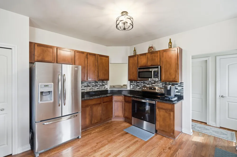 50002 Jackson Lane Canton, MI 48188