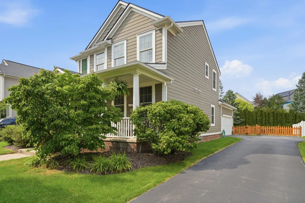 50002 Jackson Lane Canton, MI 48188
