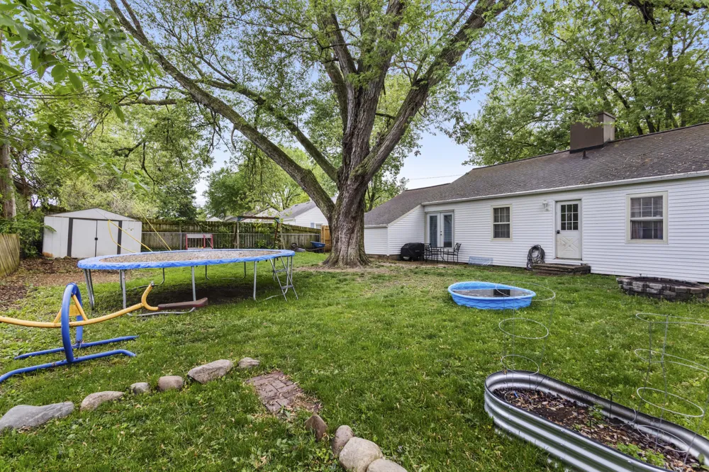 3425 Cambridge Avenue Jackson, MI 49203