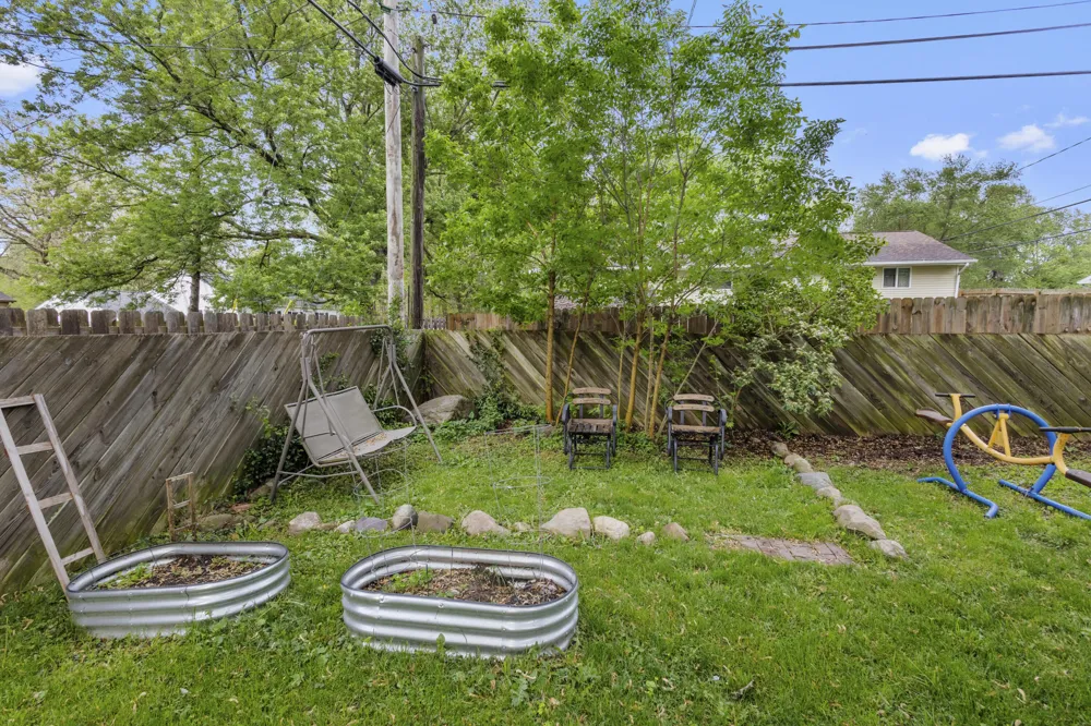 3425 Cambridge Avenue Jackson, MI 49203