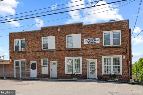326 E BROADWAY