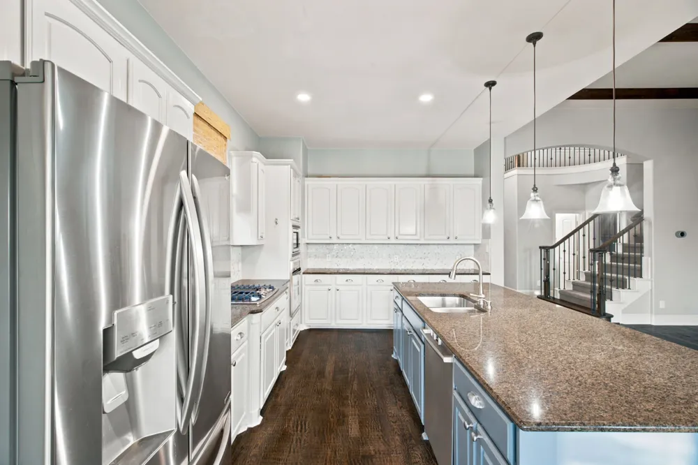 1205 Grant Avenue Lantana, TX 76226