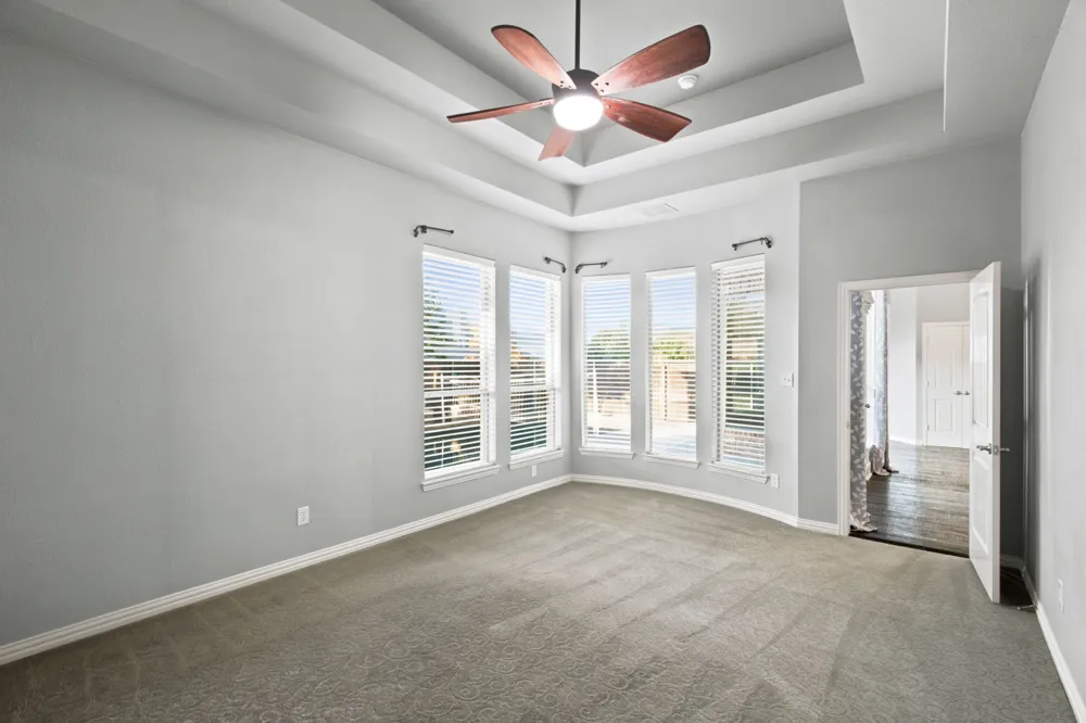 1205 Grant Avenue Lantana, TX 76226