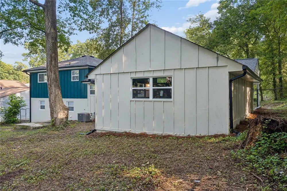 499 Queen Aliese Lane Jonesboro, GA 30236