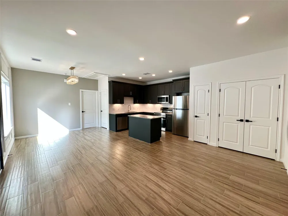 11555 Persimmon Street Willis, TX 77318