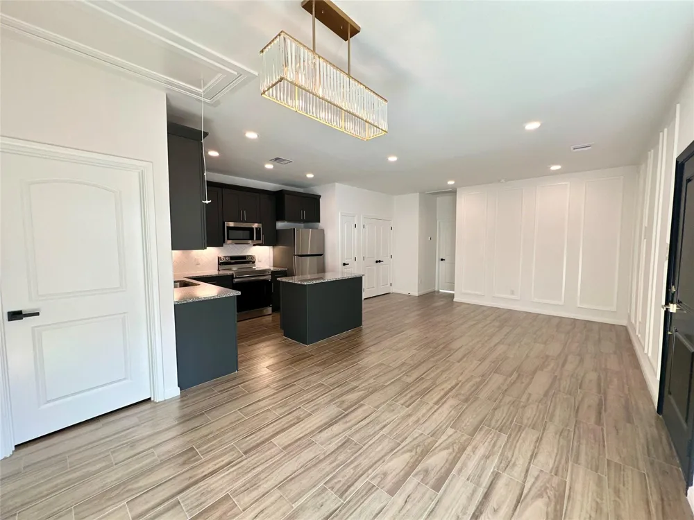 11555 Persimmon Street Willis, TX 77318