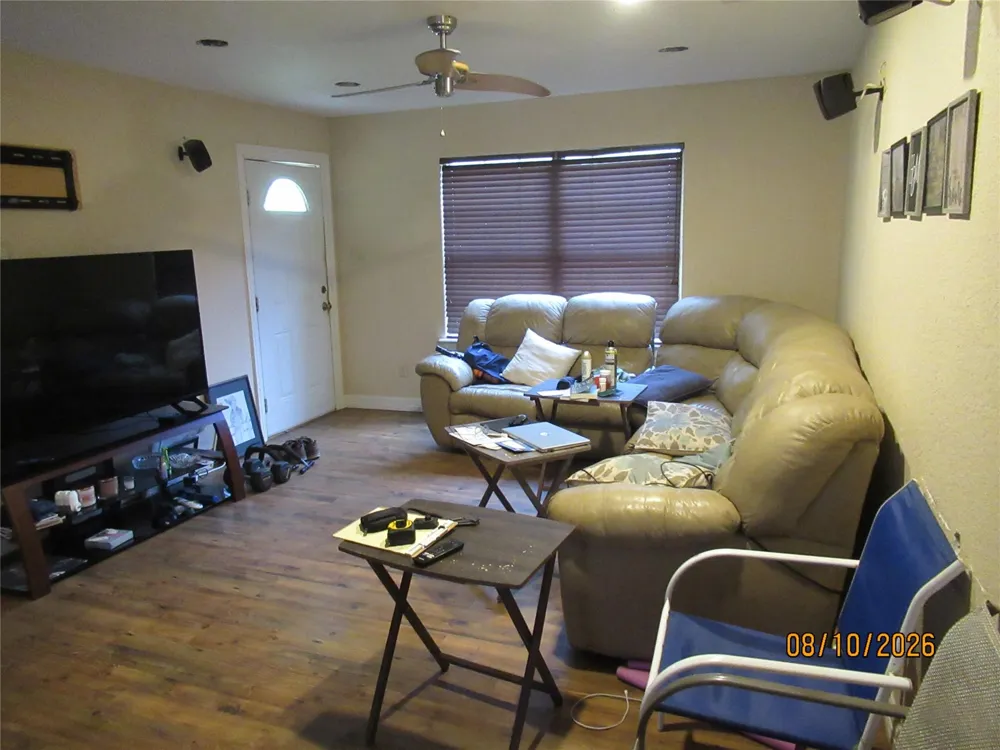 225 Moore Street Richwood, TX 77531
