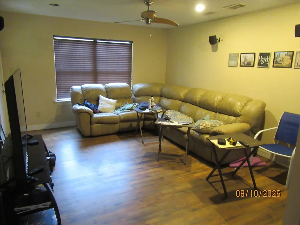 225 Moore Street Richwood, TX 77531