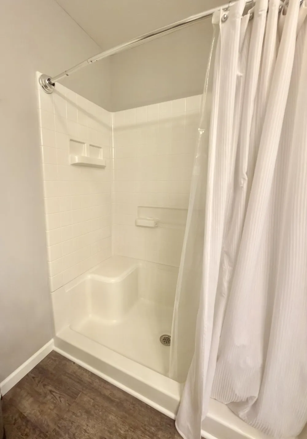 1671 Sunny Glen Drive SE Caledonia, MI 49316