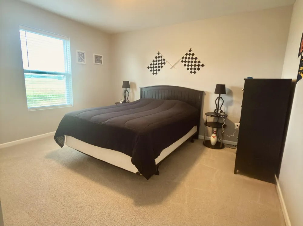 1671 Sunny Glen Drive SE Caledonia, MI 49316