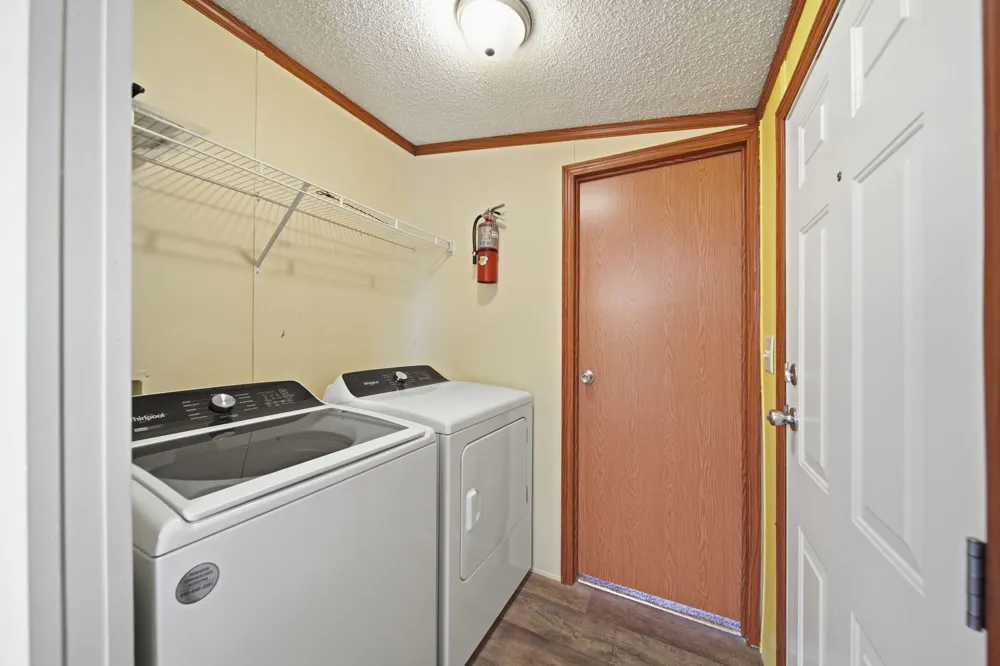 181 Newbury Adrian, MI 49221