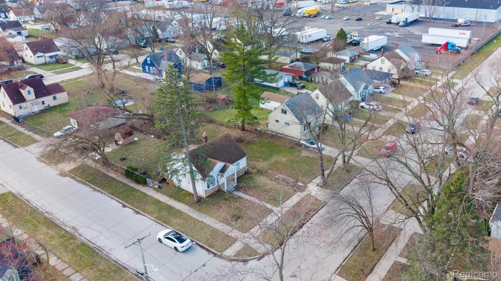 26115 Powers Avenue Dearborn Heights City, MI 48125