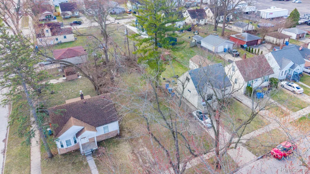26115 Powers Avenue Dearborn Heights City, MI 48125