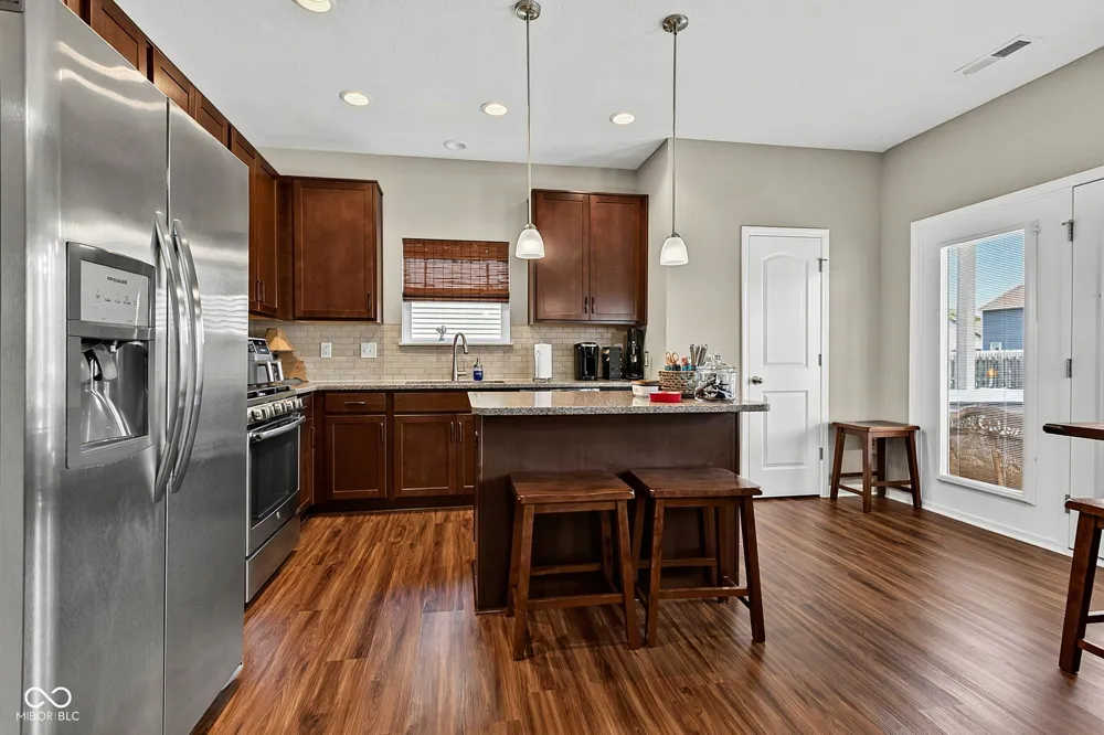 257 Longleaf Lane Greenfield, IN 46140