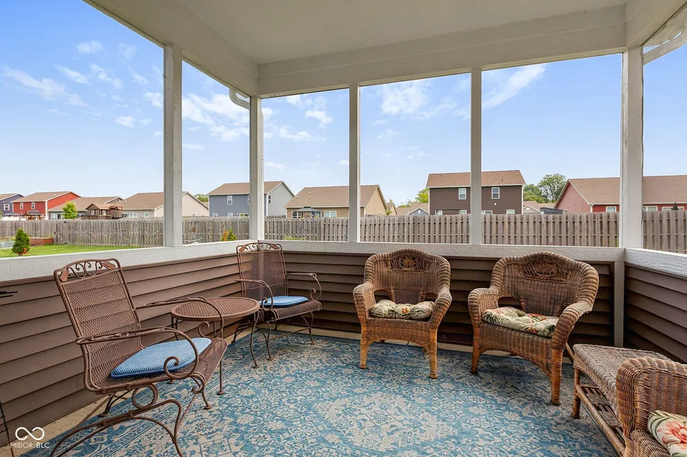 257 Longleaf Lane Greenfield, IN 46140