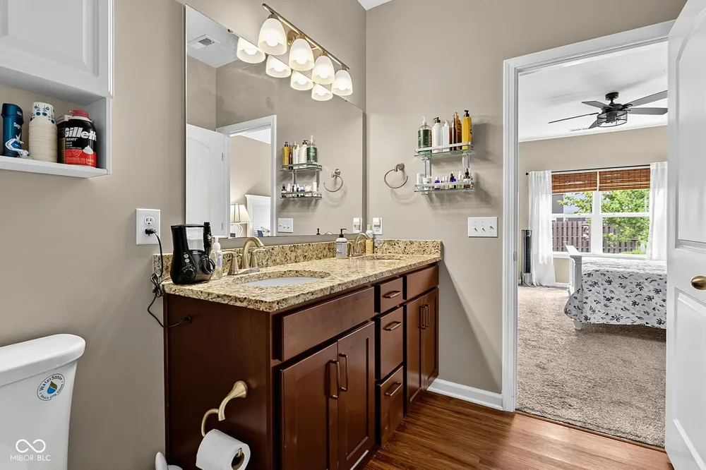 257 Longleaf Lane Greenfield, IN 46140