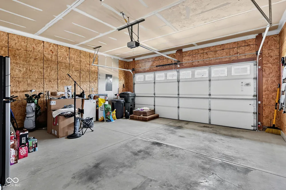 257 Longleaf Lane Greenfield, IN 46140